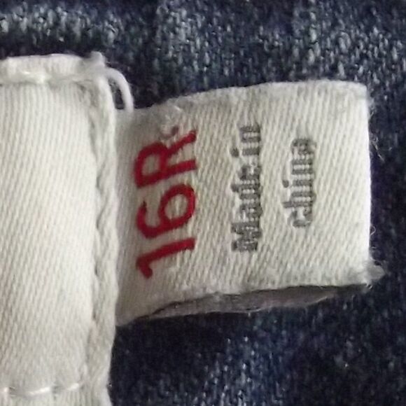 TORRID Jeans, 16R, Curvy Super Stretch, Dark Wash, Zipper fly, Pockets - Picture 13 of 13